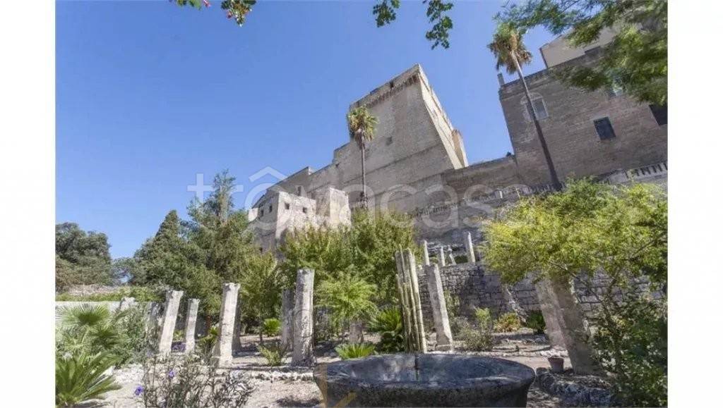 casa indipendente in vendita ad Oria