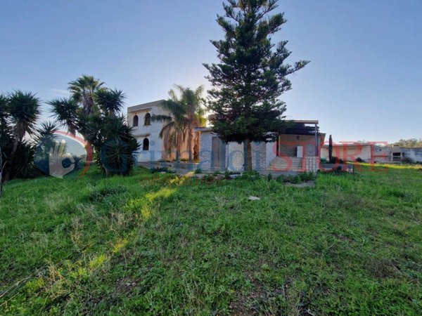 casa indipendente in vendita ad Oria
