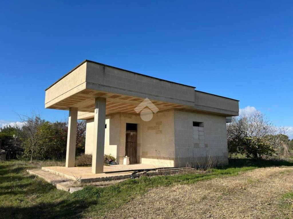 casa indipendente in vendita ad Oria