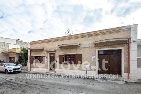 casa indipendente in vendita ad Oria