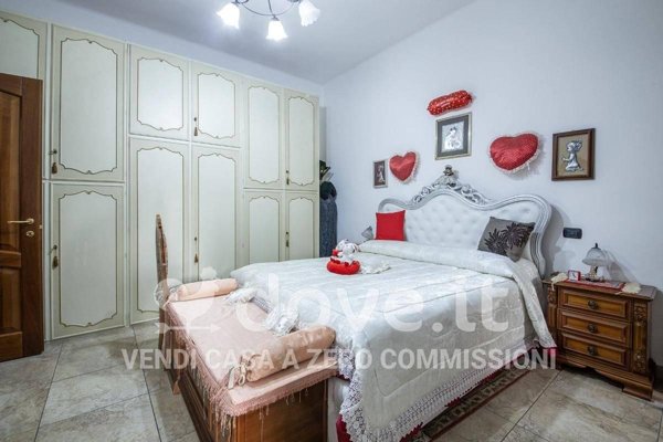casa indipendente in vendita ad Oria