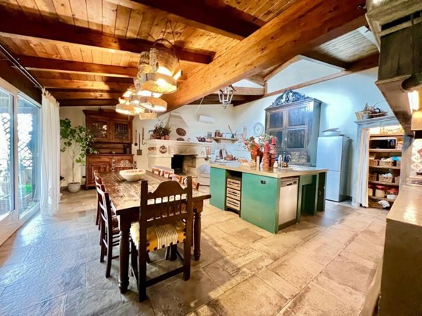 appartamento in vendita ad Oria