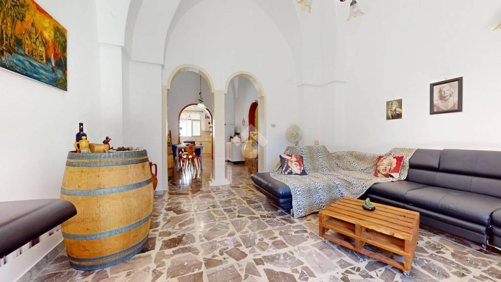 casa indipendente in vendita ad Oria