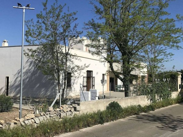 casa indipendente in vendita ad Oria