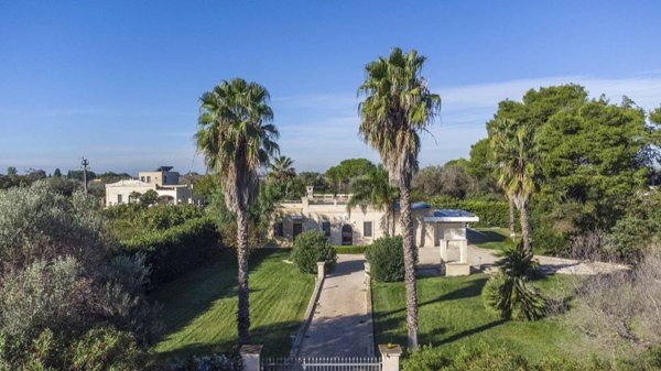 casa indipendente in vendita ad Oria