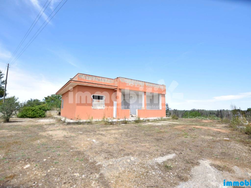 casa indipendente in vendita ad Oria