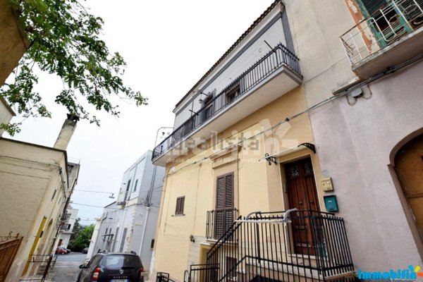 appartamento in vendita ad Oria