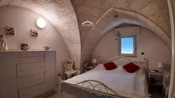 casa indipendente in vendita ad Oria