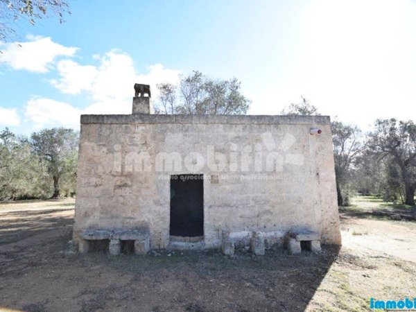 casa indipendente in vendita ad Oria