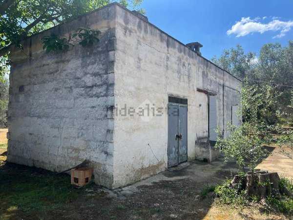 pentavano in vendita ad Oria
