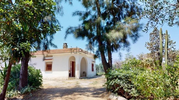 casa indipendente in vendita ad Oria