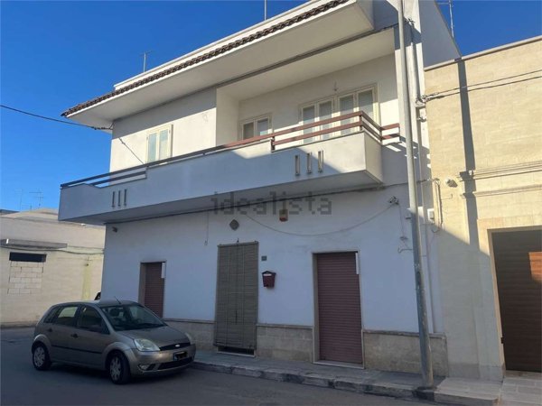 casa indipendente in vendita ad Oria