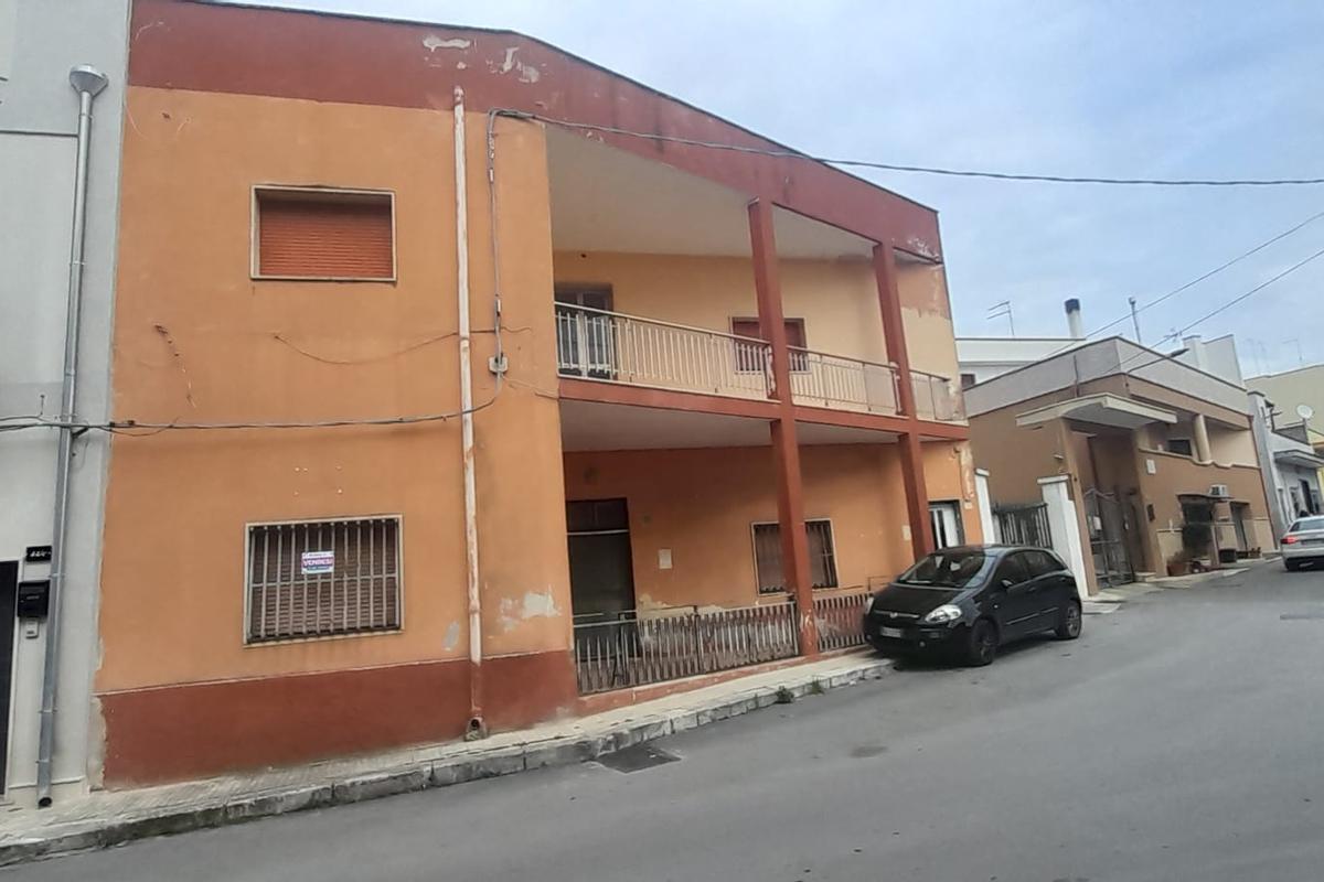 casa indipendente in vendita ad Oria