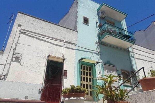 casa indipendente in vendita ad Oria
