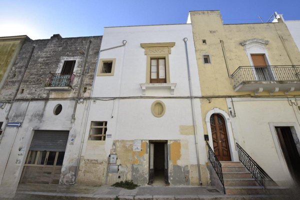 casa indipendente in vendita ad Oria
