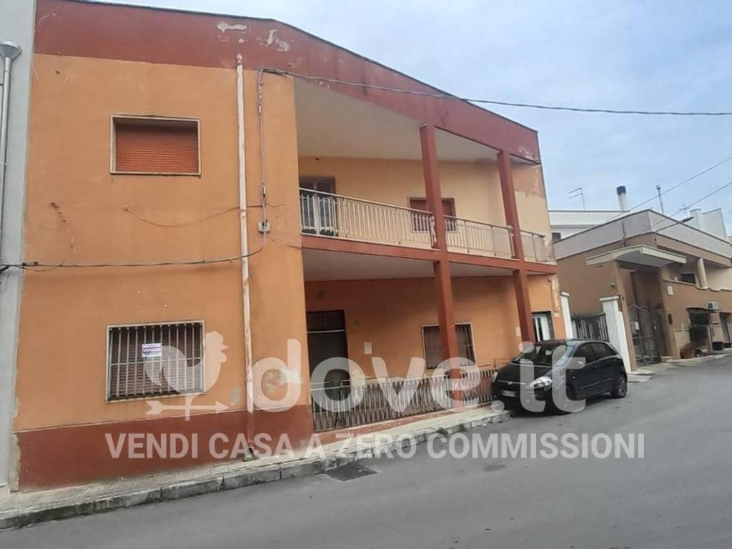 casa indipendente in vendita ad Oria