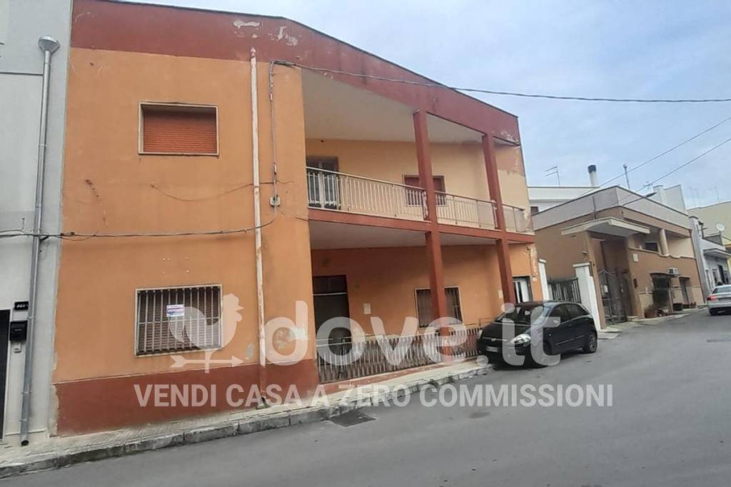 casa indipendente in vendita ad Oria