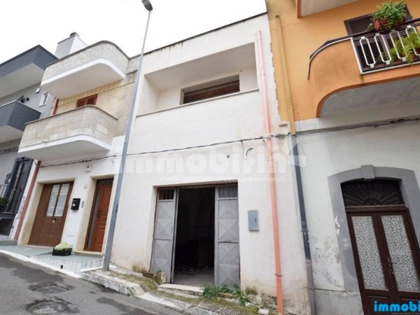 appartamento in vendita ad Oria