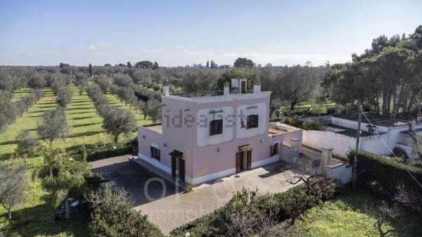 casa indipendente in vendita ad Oria