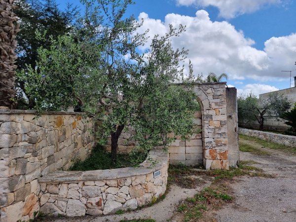 casa indipendente in vendita ad Oria