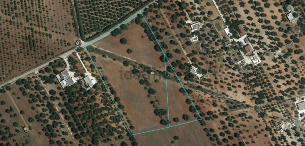 terreno agricolo in vendita ad Oria