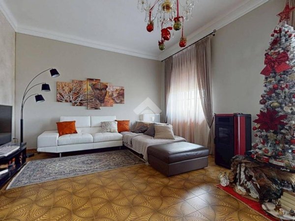 casa indipendente in vendita ad Oria