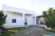 casa indipendente in vendita ad Oria