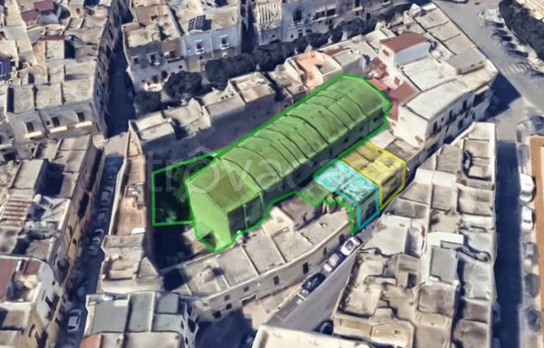 locale commerciale in vendita ad Oria