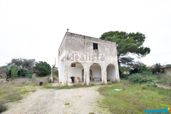 casa indipendente in vendita ad Oria