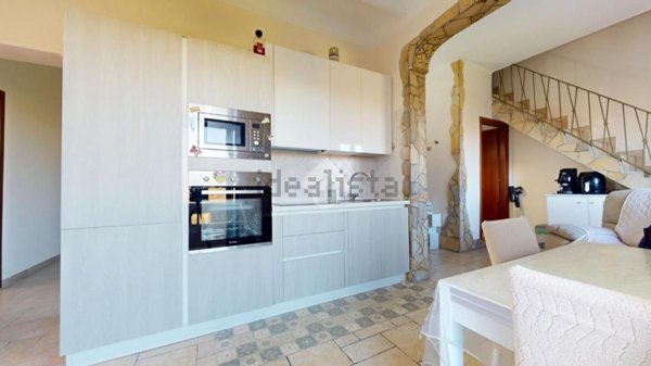 casa indipendente in vendita ad Oria