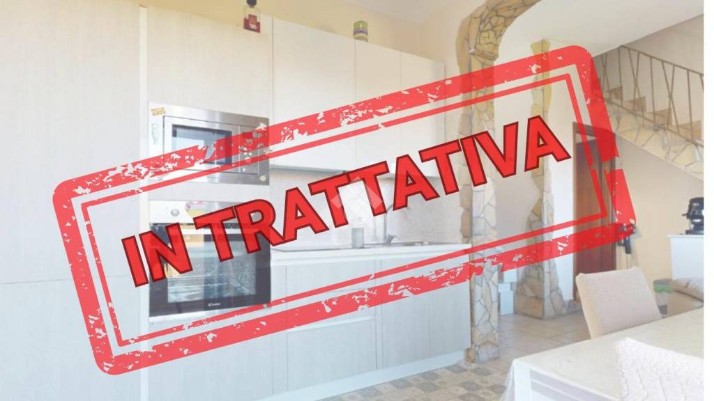 casa indipendente in vendita ad Oria