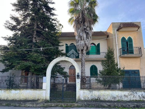 casa indipendente in vendita ad Oria