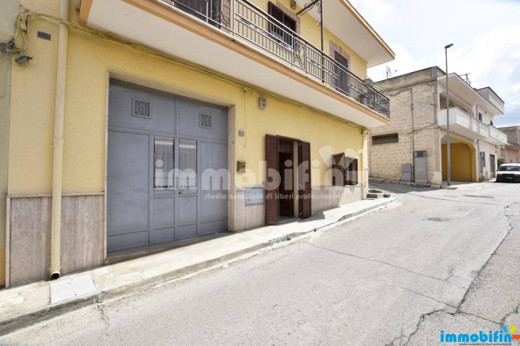 appartamento in vendita ad Oria