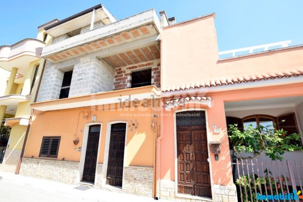 appartamento in vendita ad Oria