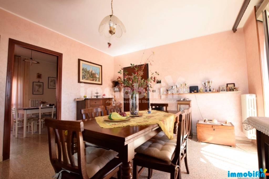 appartamento in vendita ad Oria