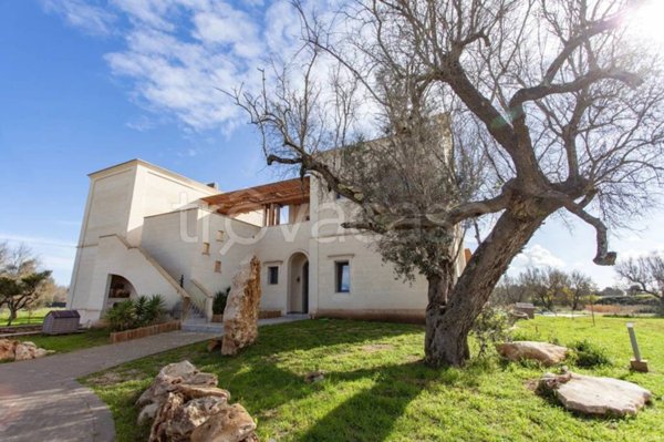 casa indipendente in vendita ad Oria