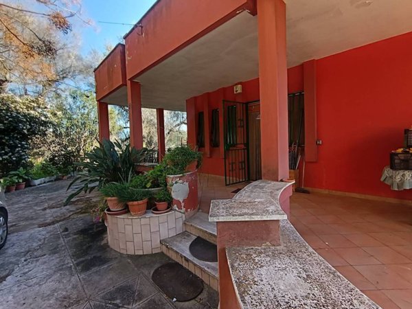 casa indipendente in vendita ad Oria