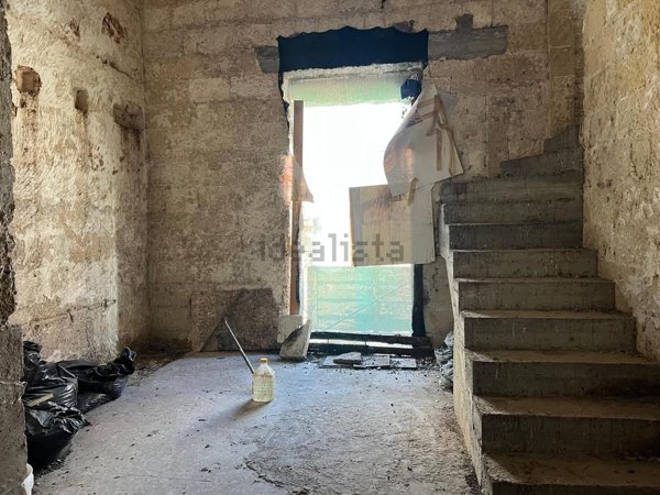 casa indipendente in vendita ad Oria