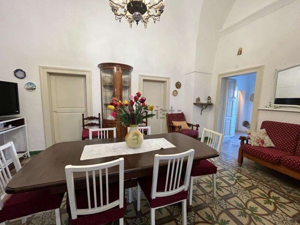casa indipendente in vendita ad Oria