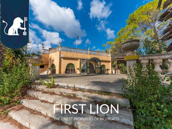 casa indipendente in vendita ad Oria