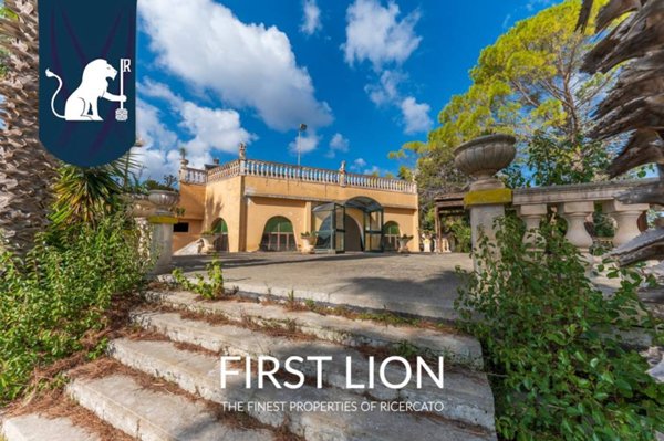 casa indipendente in vendita ad Oria