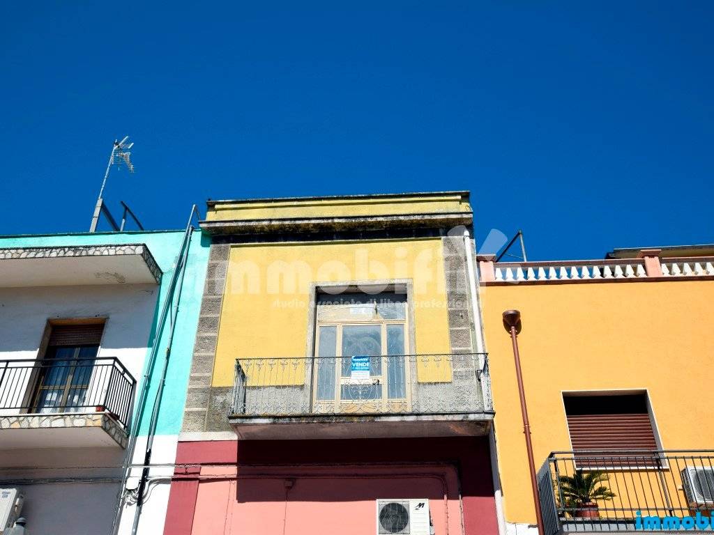 appartamento in vendita ad Oria