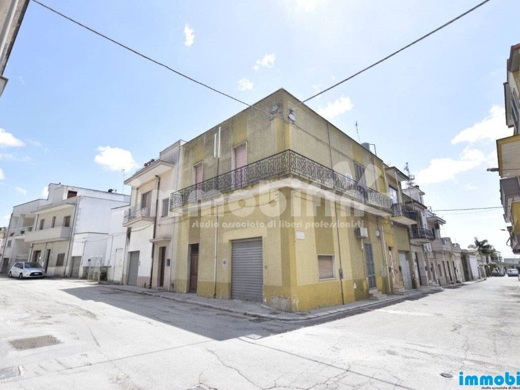 appartamento in vendita ad Oria