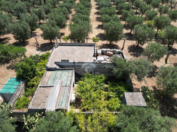 casa indipendente in vendita ad Oria