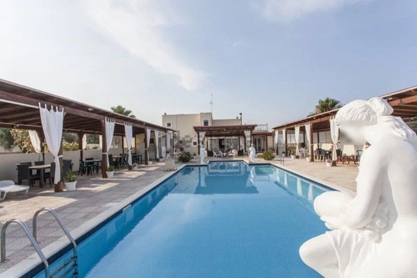 casa indipendente in vendita ad Oria