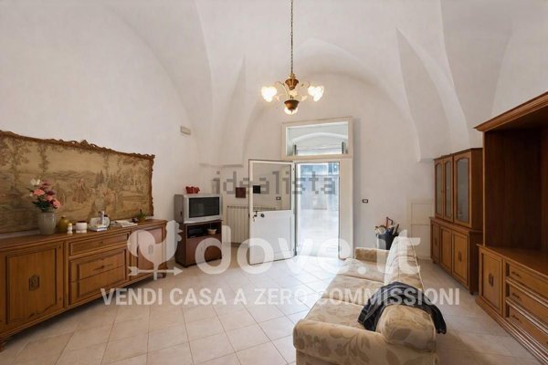 casa indipendente in vendita ad Oria