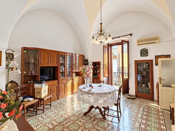 appartamento in vendita ad Oria