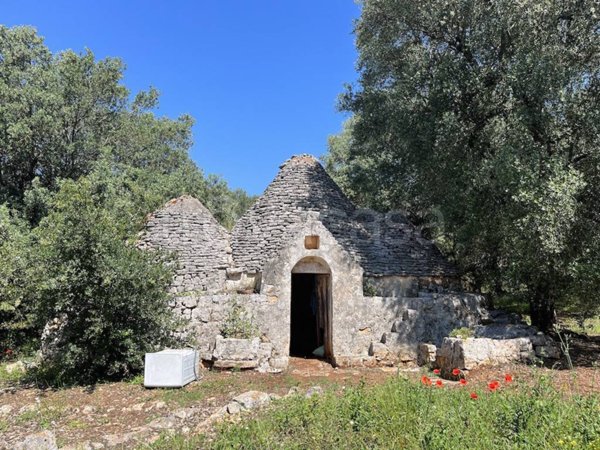 quadrivano in vendita ad Ostuni