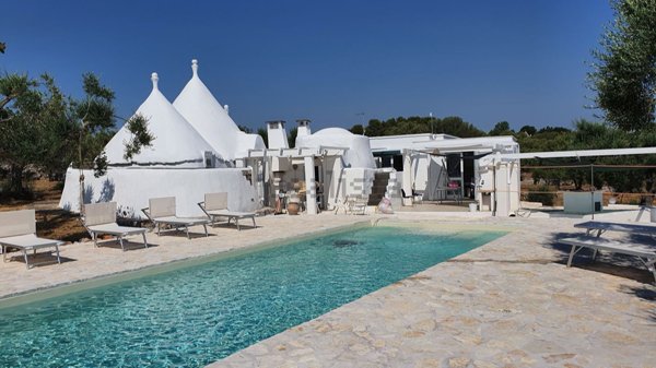 pentavano in vendita ad Ostuni
