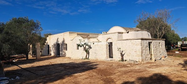 casa indipendente in vendita ad Ostuni